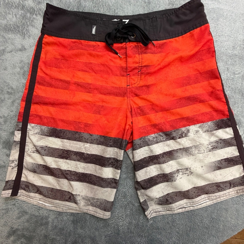 No Fear Mens Red Orange Striped Board Shorts Size 34 Distressed Trunks 6RB0406S